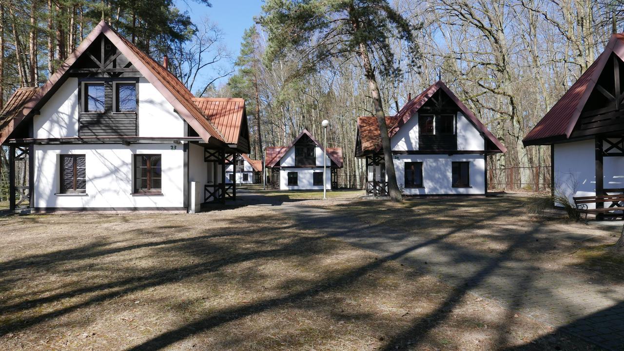 Osrodek Szkoleniowo - Wypoczynkowy Guzianka Hotell Ruciane-Nida Eksteriør bilde